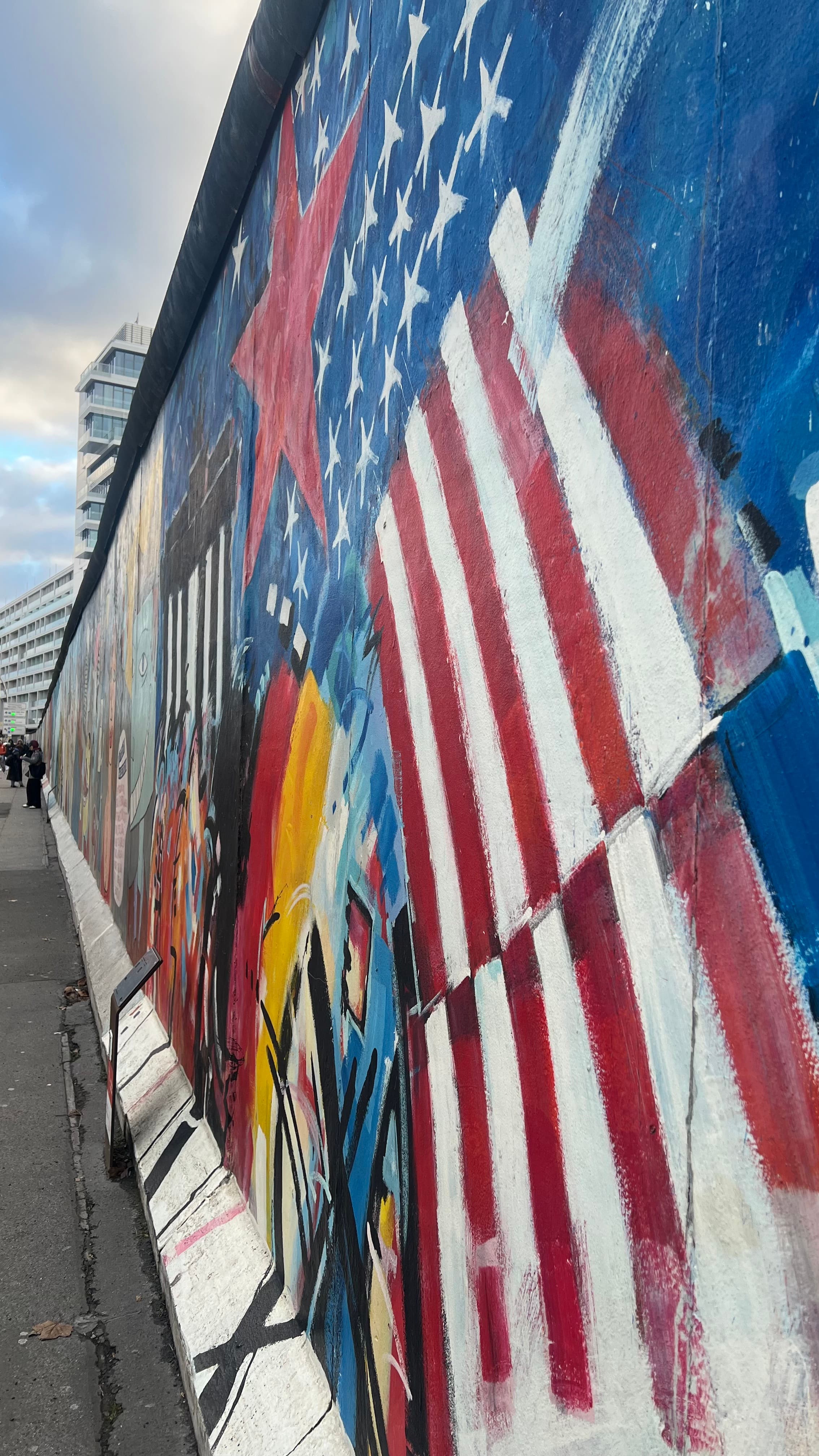 Street Art Selfie